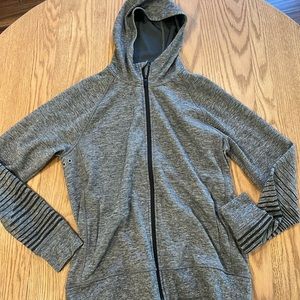 Brooks running jacket